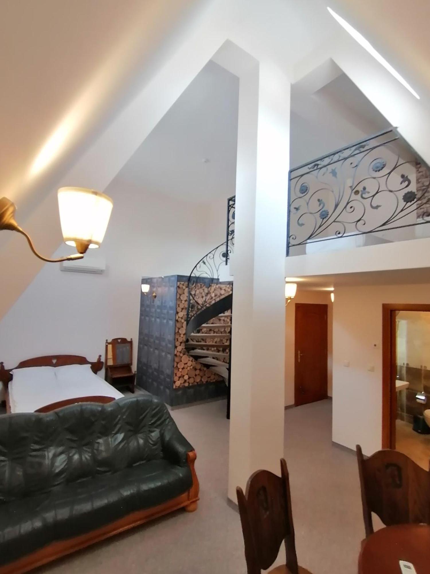 Hotel Aristokrat Obzor Luaran gambar