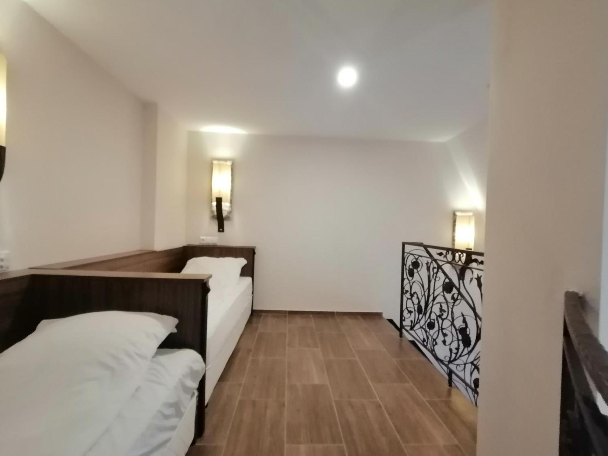 Hotel Aristokrat Obzor Luaran gambar