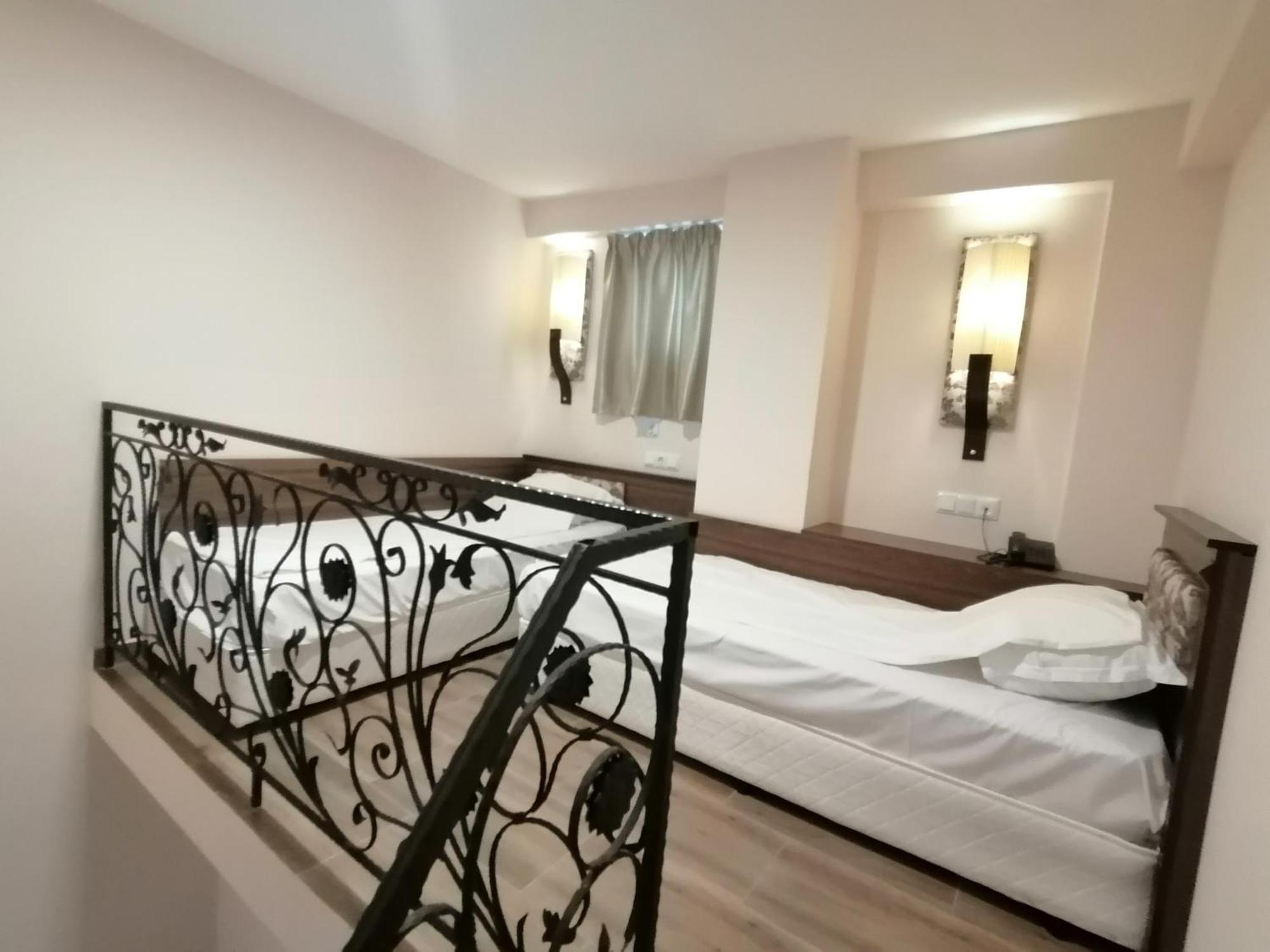 Hotel Aristokrat Obzor Luaran gambar