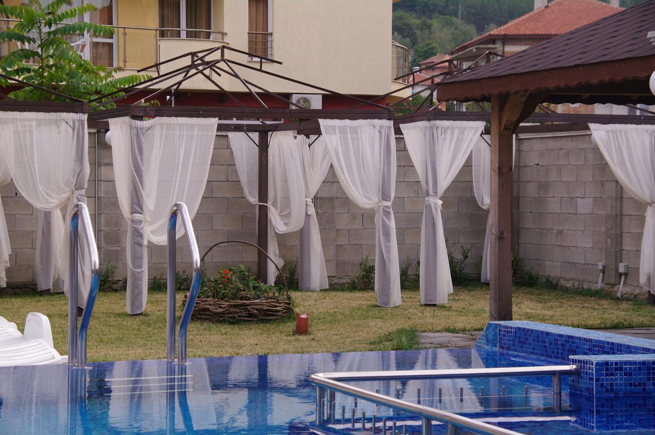 Hotel Aristokrat Obzor Luaran gambar