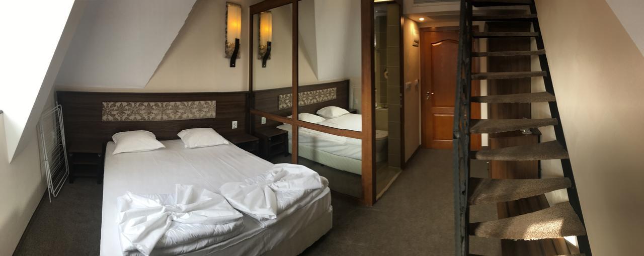 Hotel Aristokrat Obzor Luaran gambar